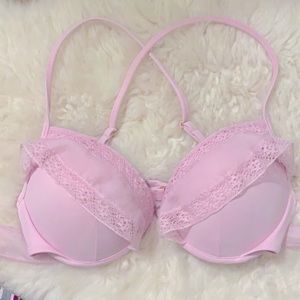 Victoria’s Secret Lace/Ribbon/Ruffle Bikini Top